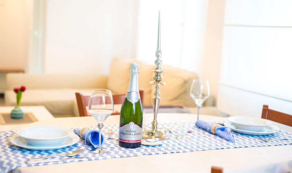 Apartments Denis クレック エクステリア 写真
