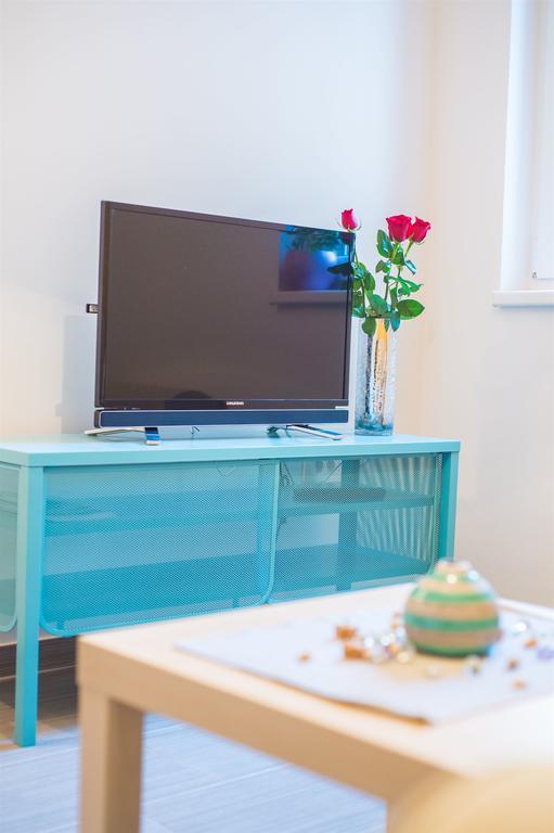 Apartments Denis クレック エクステリア 写真